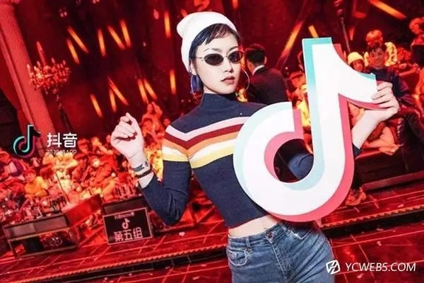 什么是抖音年框？